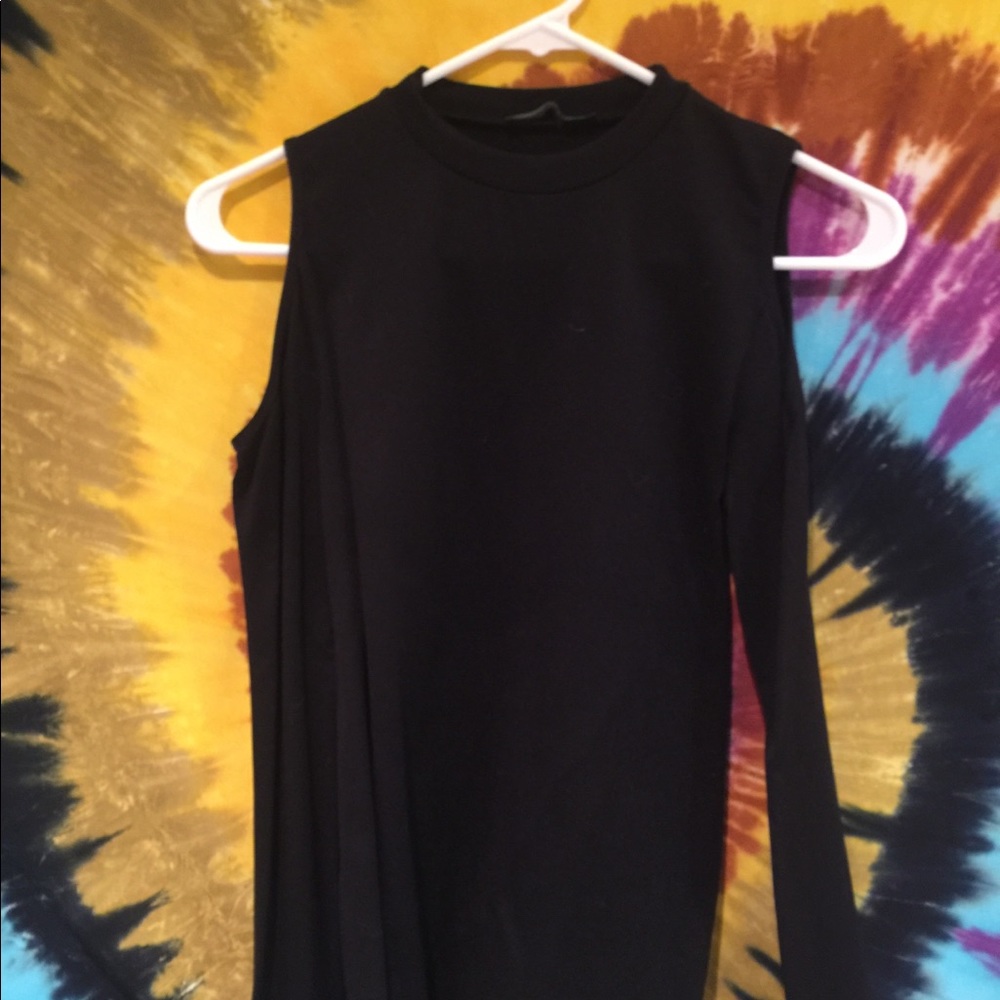 Forever 21 polyester cold shoulder